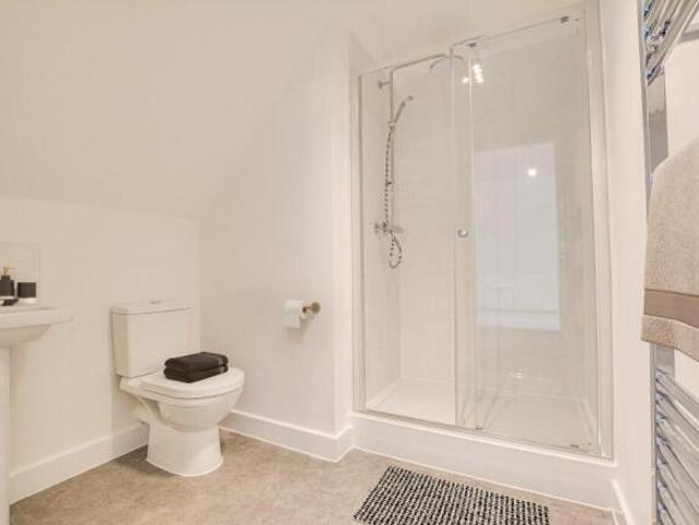 Farm for rent in Austhorpe, West Yorkshire