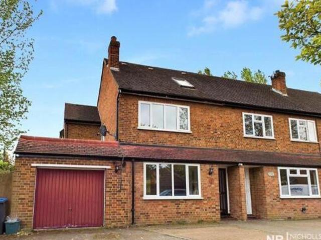 House for rent in Surrey
