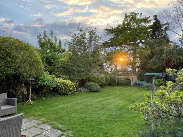 Farm for rent in Kintbury, West Berkshire