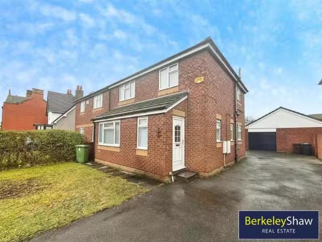 House for rent in Little Altcar, Sefton