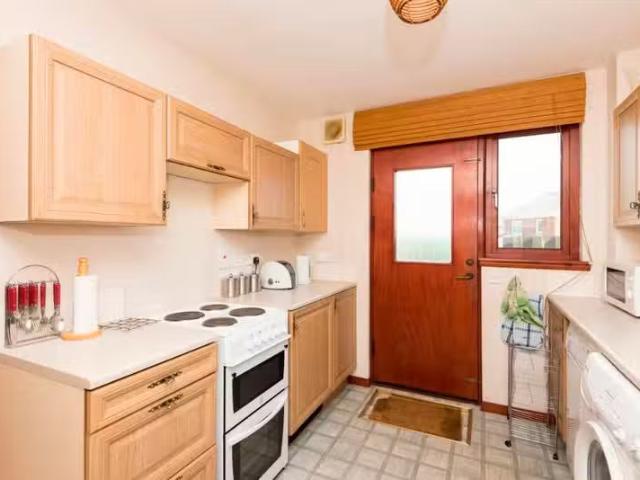 House for rent in Cove Bay, Ballindoch