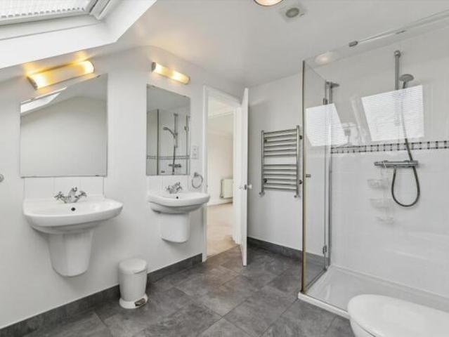 Property for rent in Cat Hill