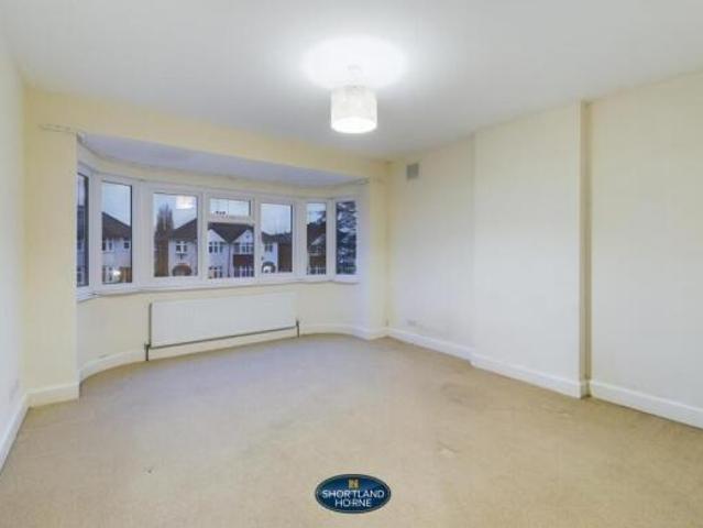 Farm for rent in Cheylesmore, West Midlands