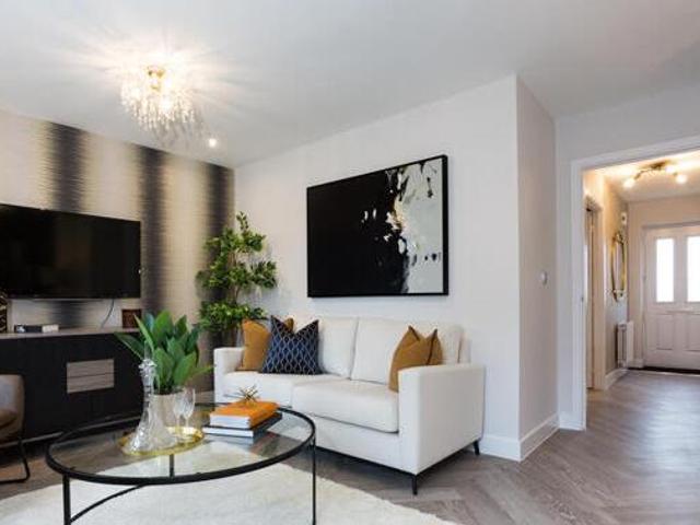 House for rent in Surrey, England