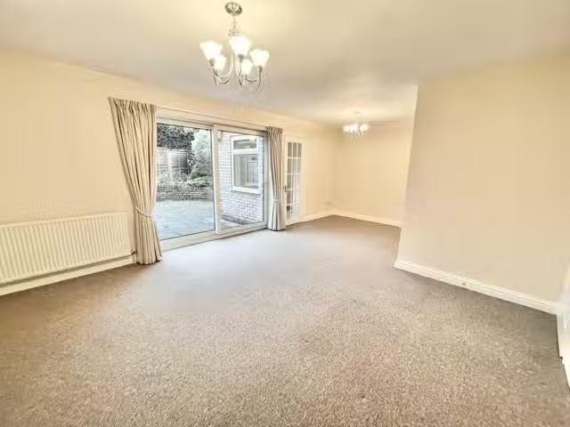 House for rent in London Borough of Merton, Merton Park