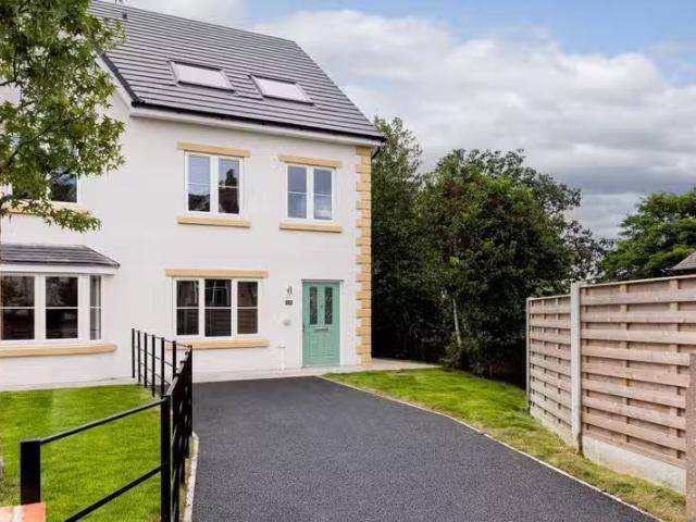 House for rent in Cuddington, Cheshire