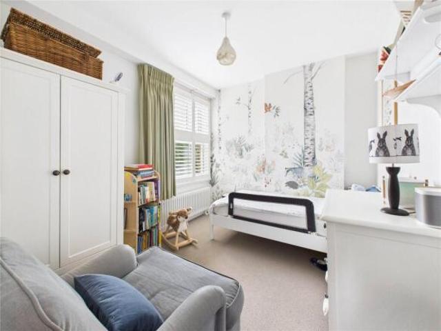 Farm for rent in Teddington, Greater London