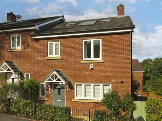House for rent in Wrecclesham, Fole