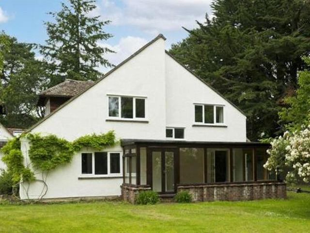 House for rent in Fole, Surrey