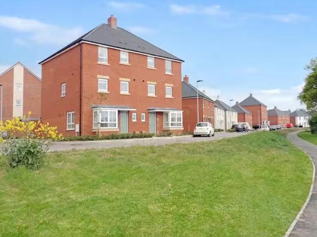 House for rent in Hart, Hampshire
