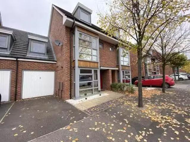 House for rent in Coleshill, West Midlands