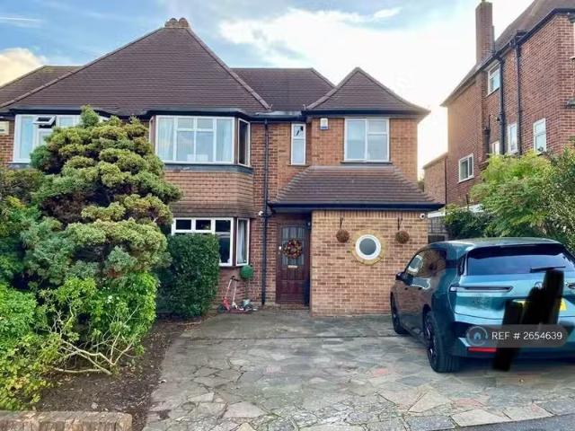 House for rent in Coney Hall, Greater London