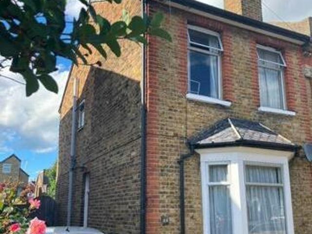 House for rent in Kingston Upon Thames, Greater London