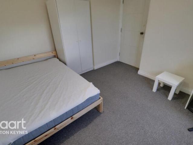 Farm for rent in Broughton, Greater Lincolnshire