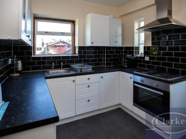 Farm for rent in Mossley, Tameside