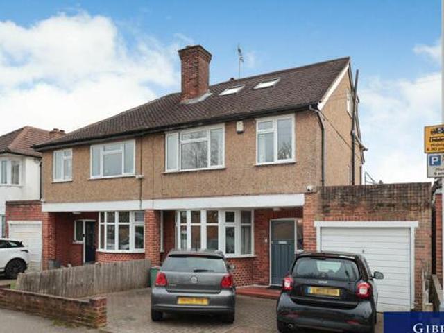 House for rent in Pinner, Greater London