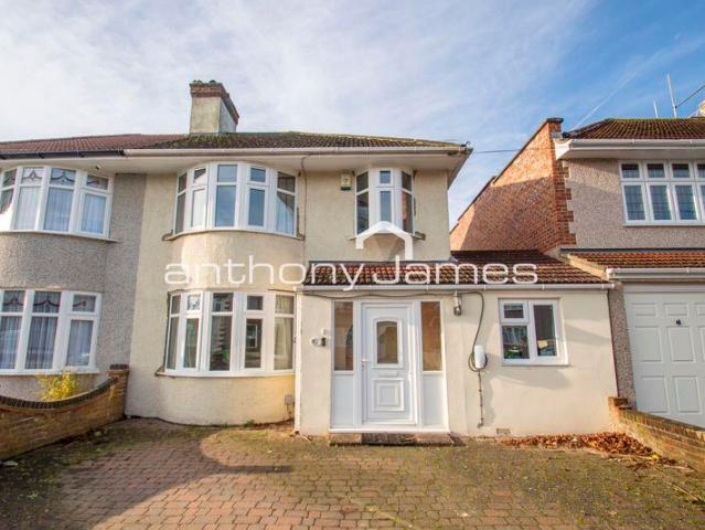 Semi Detached House for rent in Bexleyheath