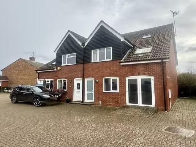 House for rent in Chelmondiston, Suffolk