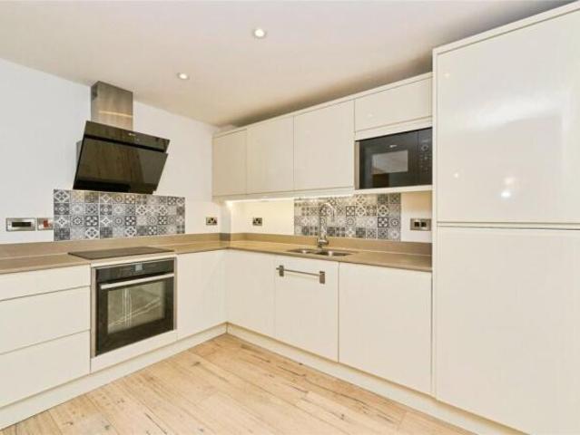 Farm for rent in Twickenham, Greater London