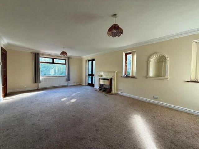 Farm for rent in Little London, Leeds