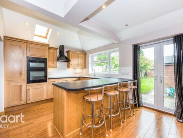 Farm for rent in Shinfield, Reading