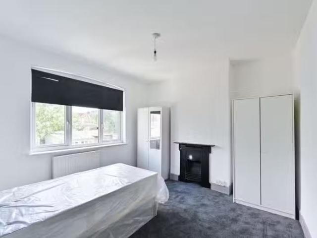 House for rent in London Borough of Merton, Mitcham