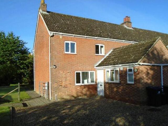 House for rent in Lyons, Greater London