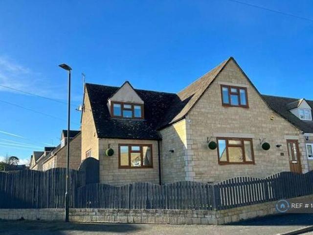 House for rent in Lyons, Greater London