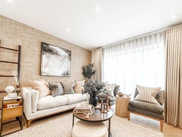 House for rent in Brook Street, Bourne Vale