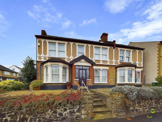 Semi Detached House for rent in Bexleyheath