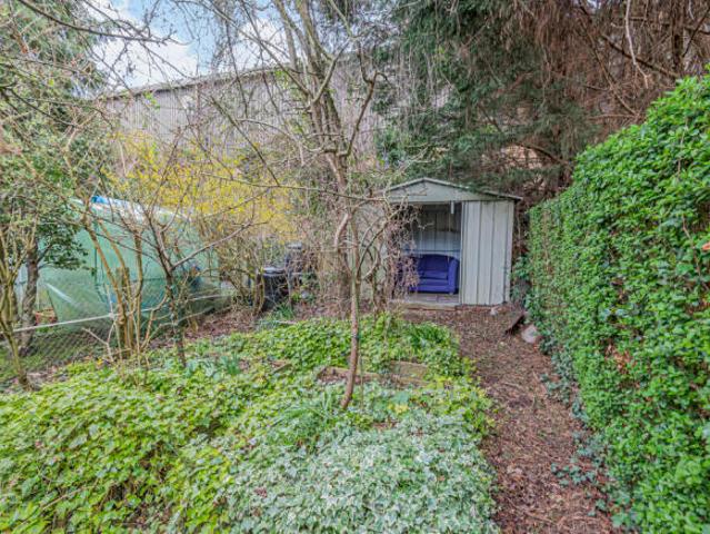 Farm for rent in Westborough, Surrey