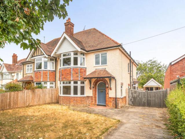 Farm for rent in Chilworth Old Village, Test Valley