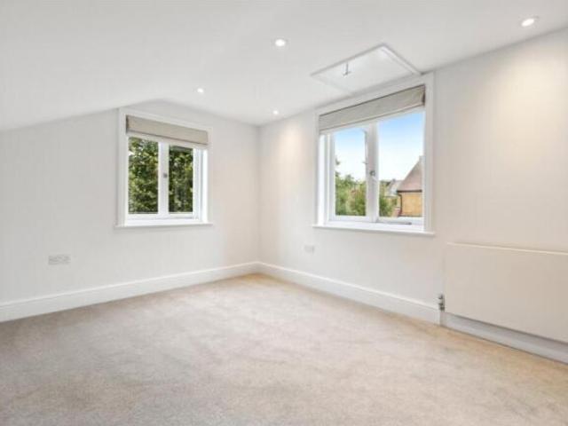 Farm for rent in Chiswick, Greater London