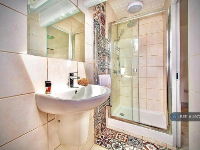 Farm for rent in Brayford, Lincolnshire