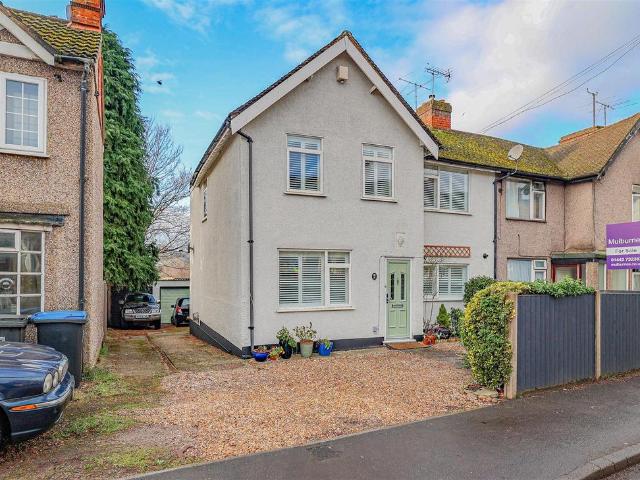 House for sale in Pouchen End, Hertfordshire