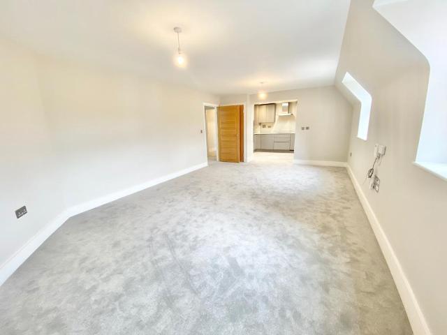 House for sale in Bransholme, Spring Cottage