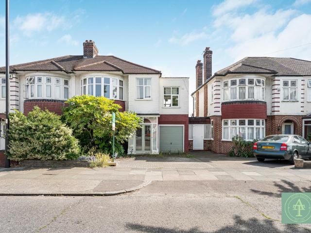 House for sale in Edmonton, Greater London