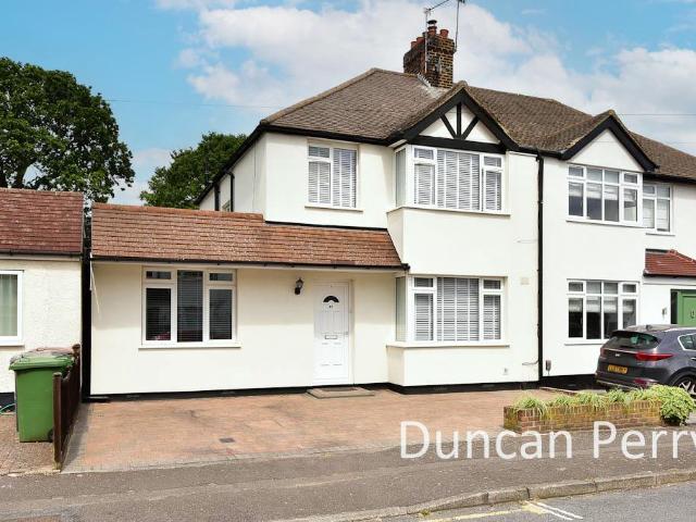 House for sale in Potters Bar, Hertfordshire