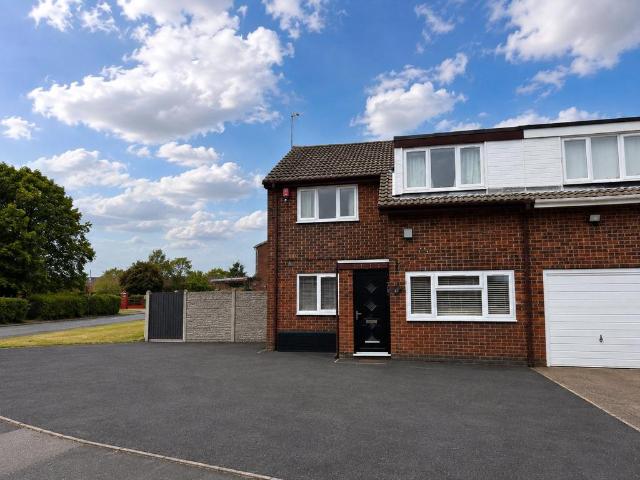 House for sale in Perton, Great Chatwell