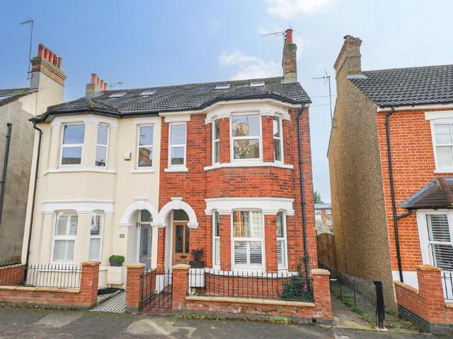 House for sale in Leighton-Linslade, Linslade