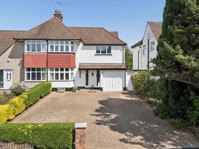 House for sale in Lane, Greater London