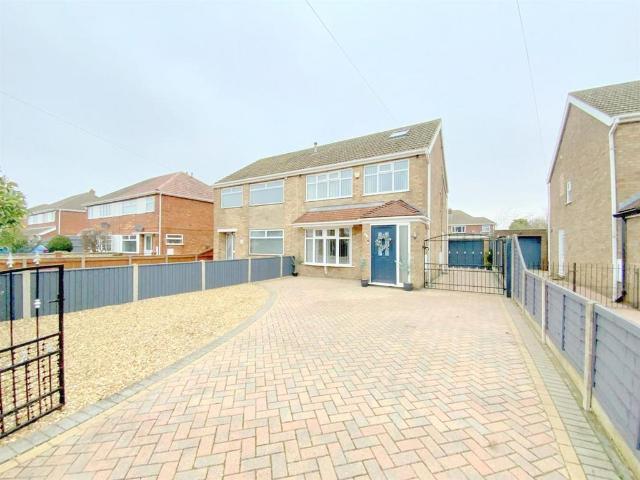 House for sale in Cleethorpes, North East Lincolnshire