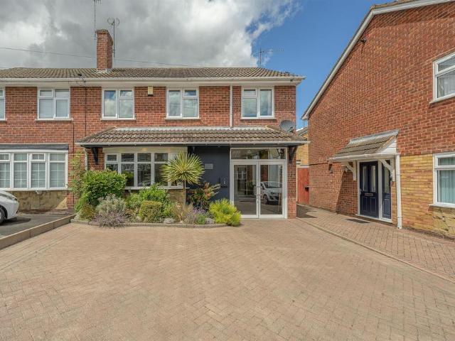 House for sale in Wordsley, West Midlands