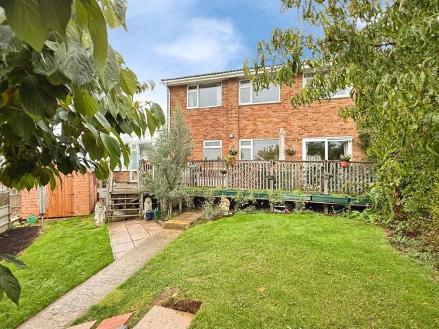 House for sale in Cashes Green, Stroud
