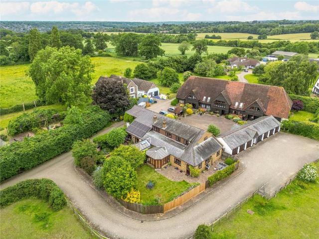 House for sale in Batchworth, Hertfordshire