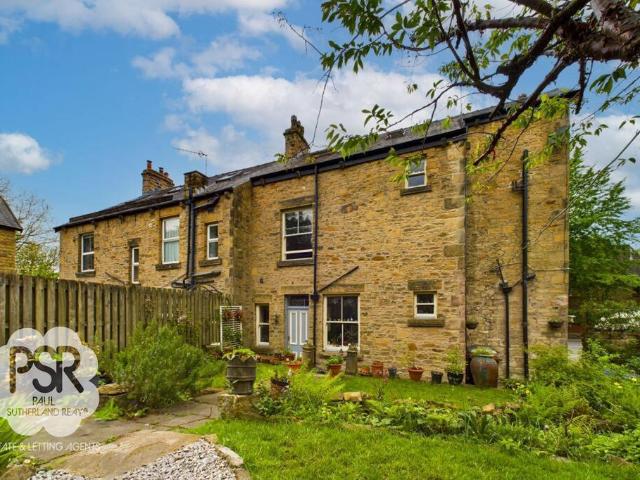 House for sale in Buxworth, Charlesworth
