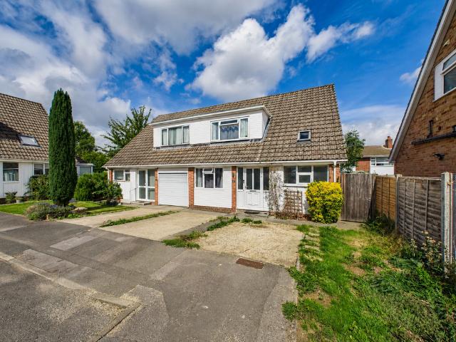 House for sale in Bafford, Golden Valley