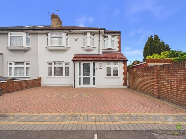 House for sale in West Heath, Greater London