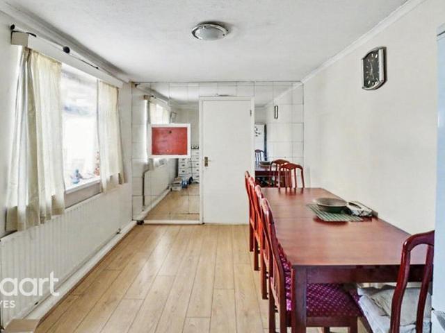 House for sale in Greater London