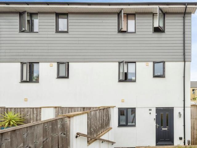 House for sale in Mount Wise